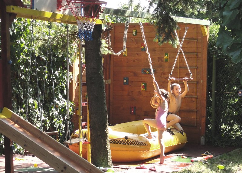 DSC00485 01.JPG - Ez a jó buli !